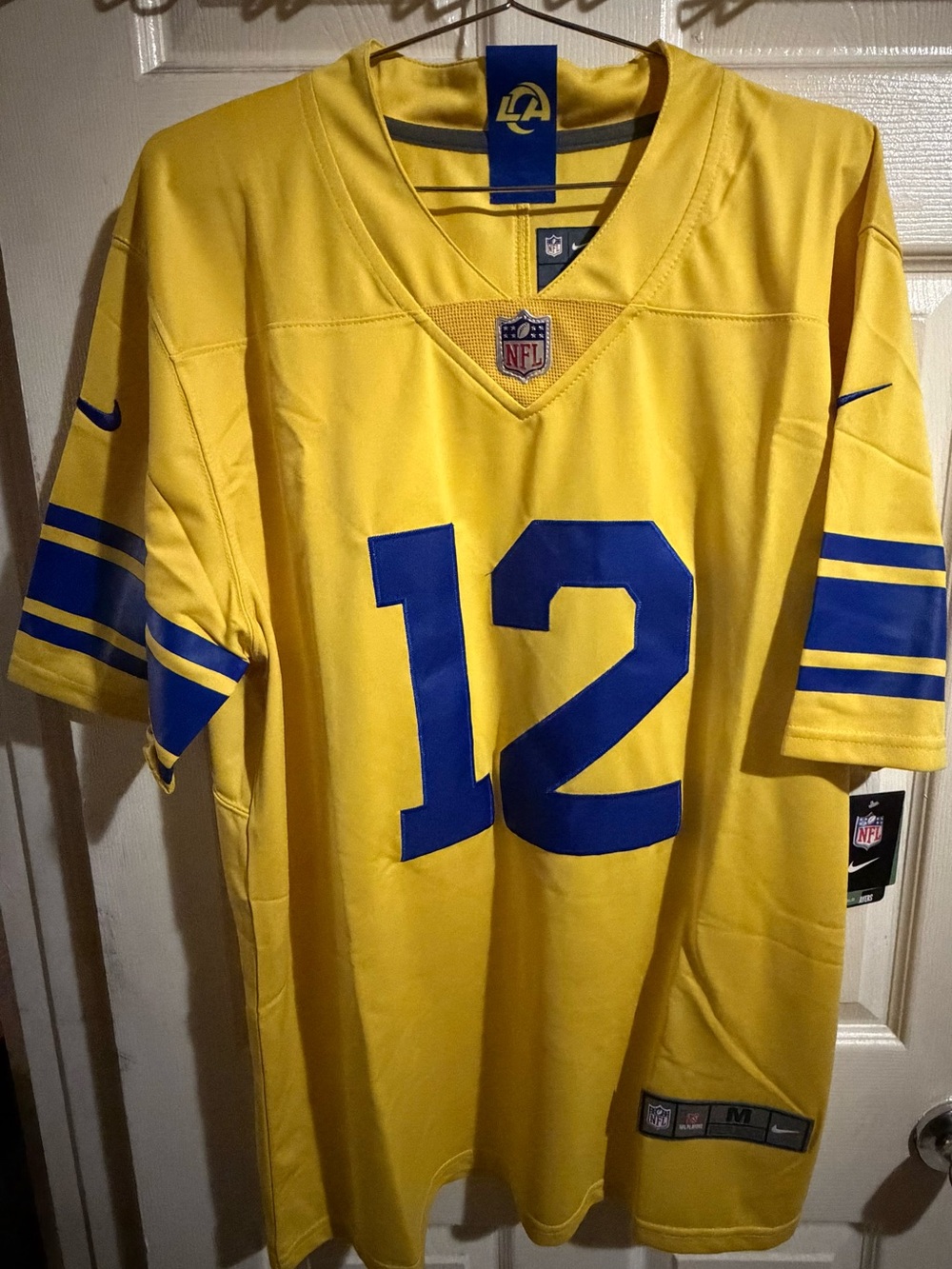 🏈💛💙LA Rams Size Med and Large